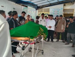 Kades Tarai Bangun Andra Maistar Turut Berduka Cita Atas Berpulangnya Anggota LPM Jefri Yunus