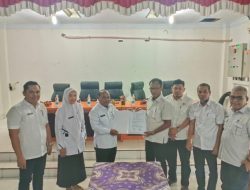 Helmi Resmi Jabat Plt Kadisdikpora Kampar, Aidil Pamit Setelah Lima Tahun Mengabdi