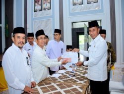 Launching Gerakan ZIS Tembus Rp100 Juta, Bupati Kampar Ajak ASN dan Masyarakat Tunaikan Zakat Melalui Badan Amil Zakat Nasional Kampar