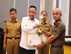 Satpol PP Kampar Raih Peringkat II Bupati Award Standar Pelayanan Publik, Bupati Ahmad Yuzar Tegaskan Komitmen Tingkatkan Layanan