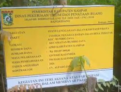 Diduga Besi Tidak Sesuai Spesifikasi, PPTK PUPR Kampar Minta Audit  Pekerjaan Tembok Penahan Jalan di Desa Teratak, CV Alfaro Jaya Di Sorot