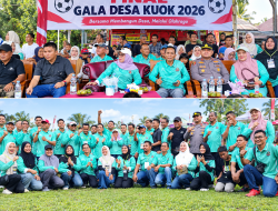 Wabup Kampar Hj. Misharti Hadiri Final Gala Desa Kuok 2026, PSB Batu Bersurat Juara Lewat Adu Penalti