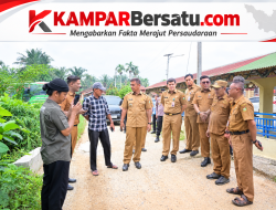 Kunker ke Tapung Hulu, Bupati Kampar Didampingi Kadis Kesehatan Tinjau Pelayanan dan Infrastruktur